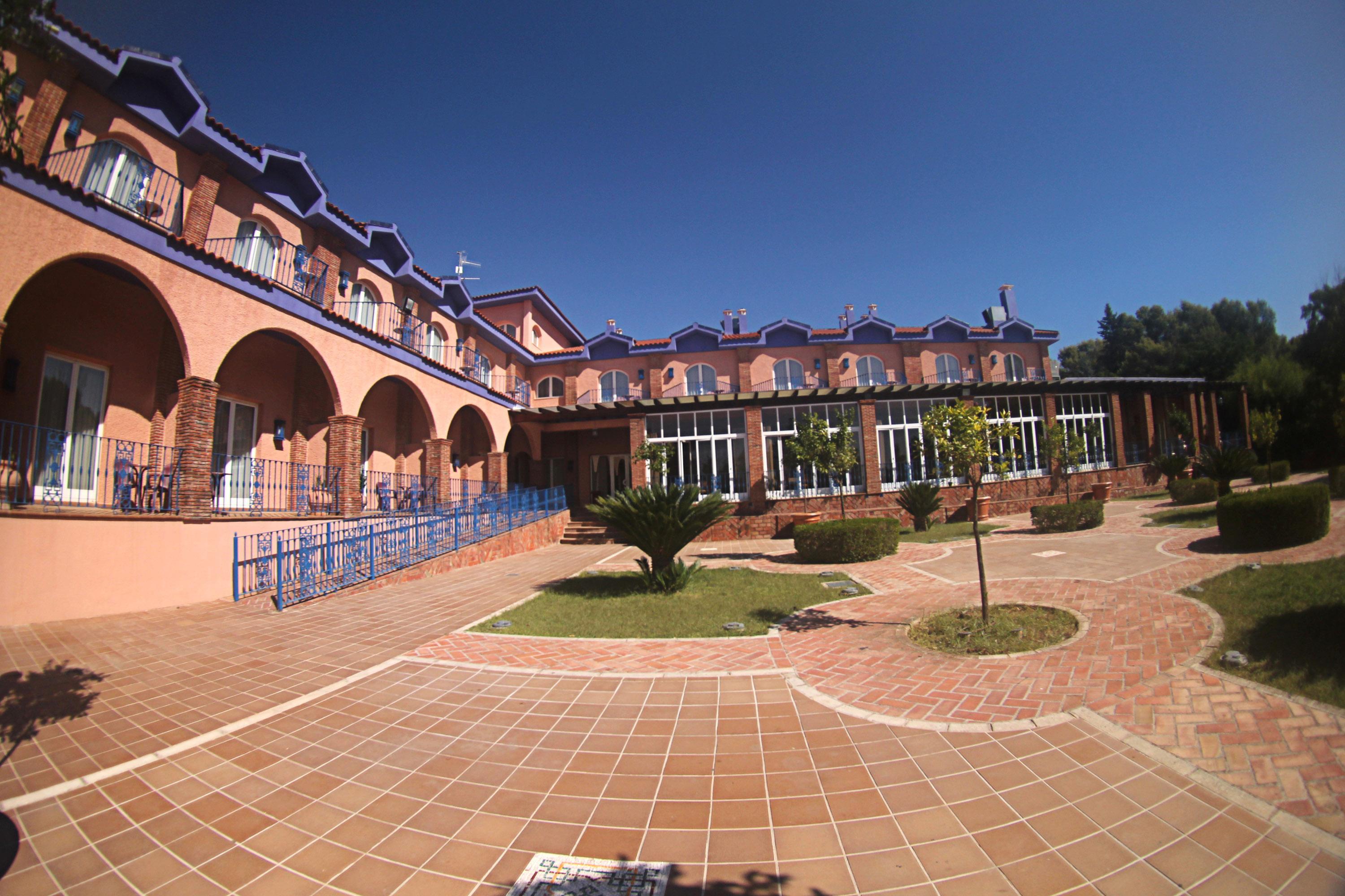 Hotel Fuente Las Piedras Cabra Kültér fotó