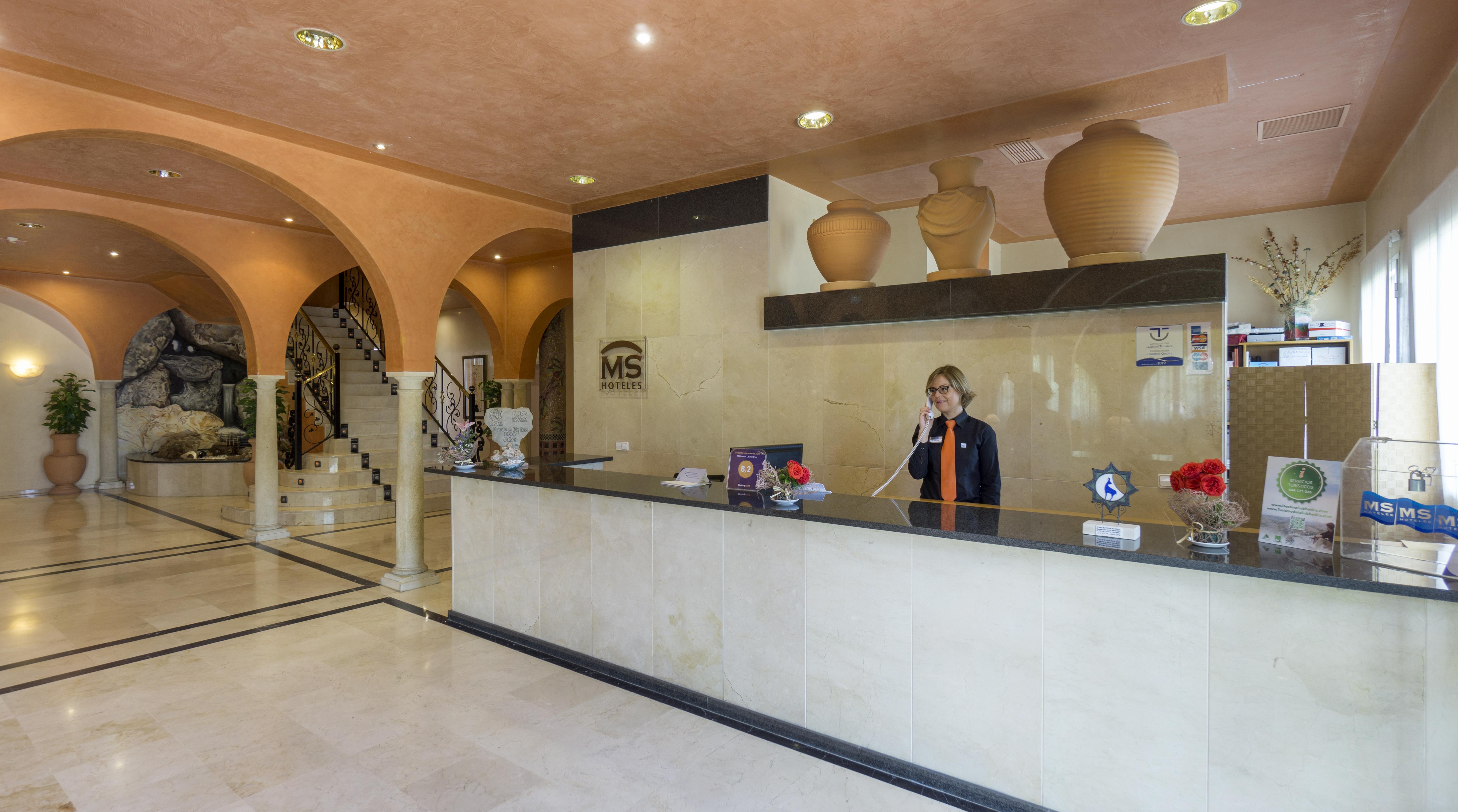 Hotel Fuente Las Piedras Cabra Kültér fotó