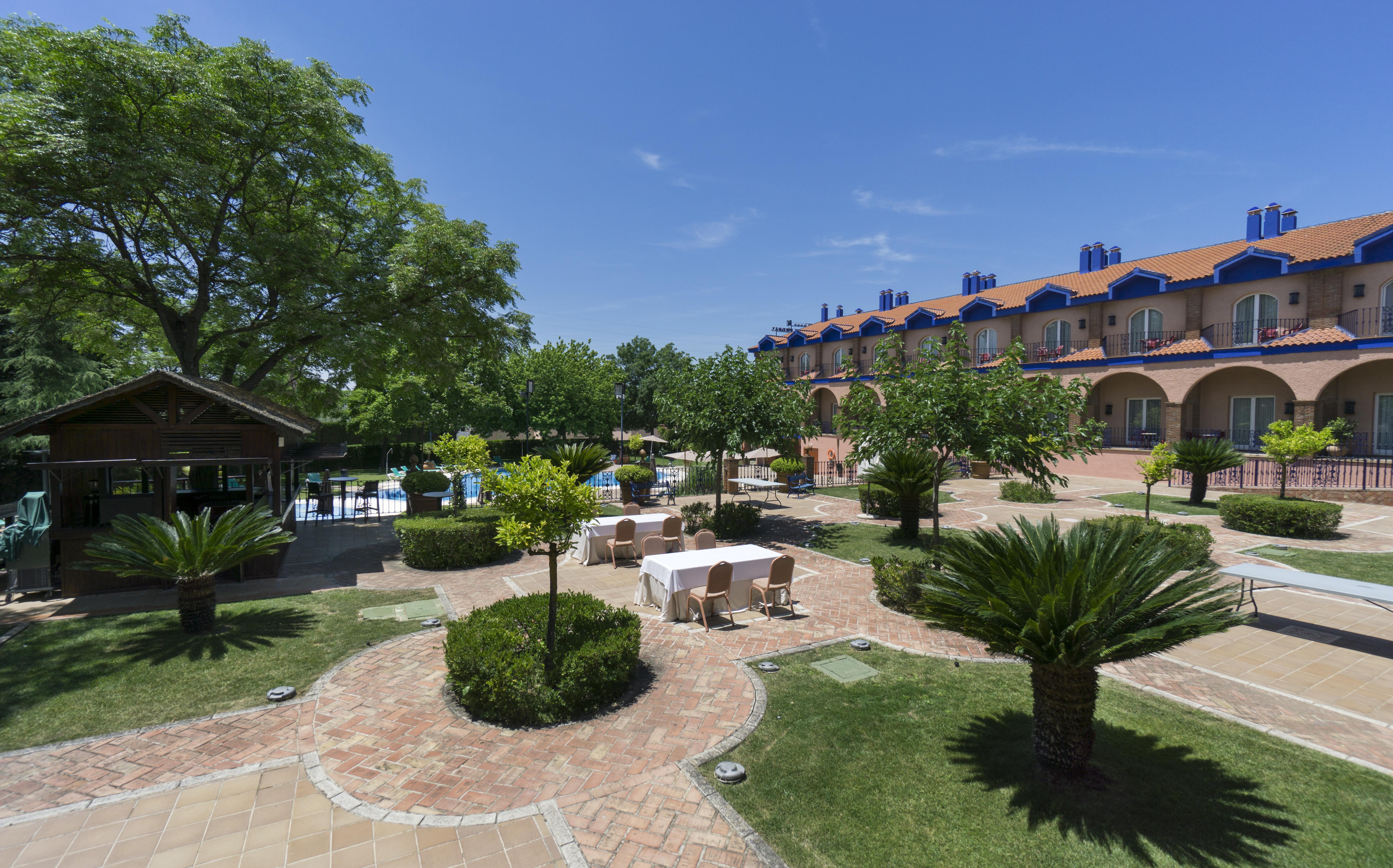 Hotel Fuente Las Piedras Cabra Kültér fotó