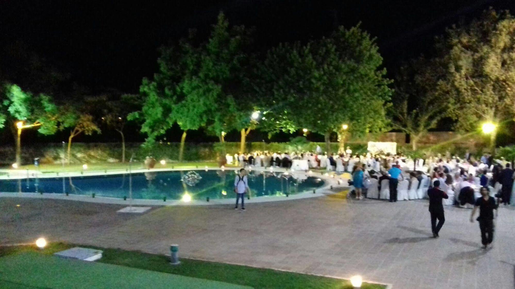 Hotel Fuente Las Piedras Cabra Kültér fotó